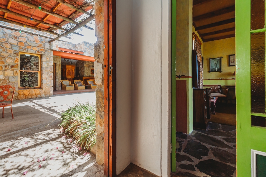 5 Bedroom Property for Sale in De Rust Western Cape